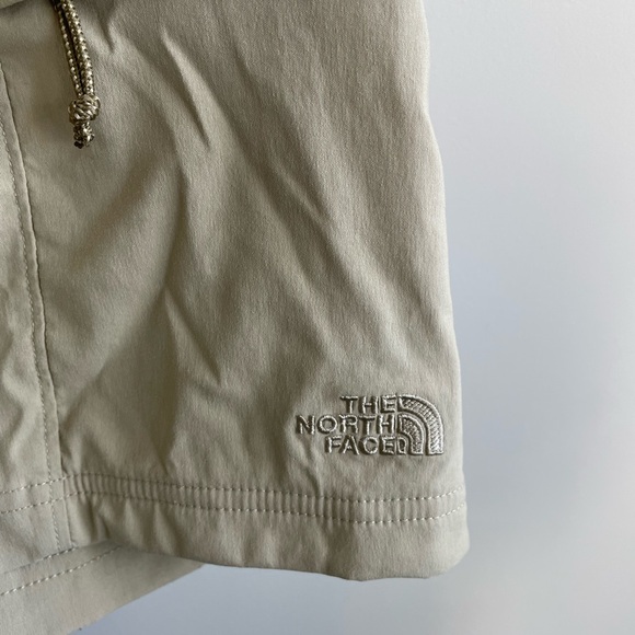The North Face Men’s Class V Pathfinder Belted Shorts - Picture 5 of 7